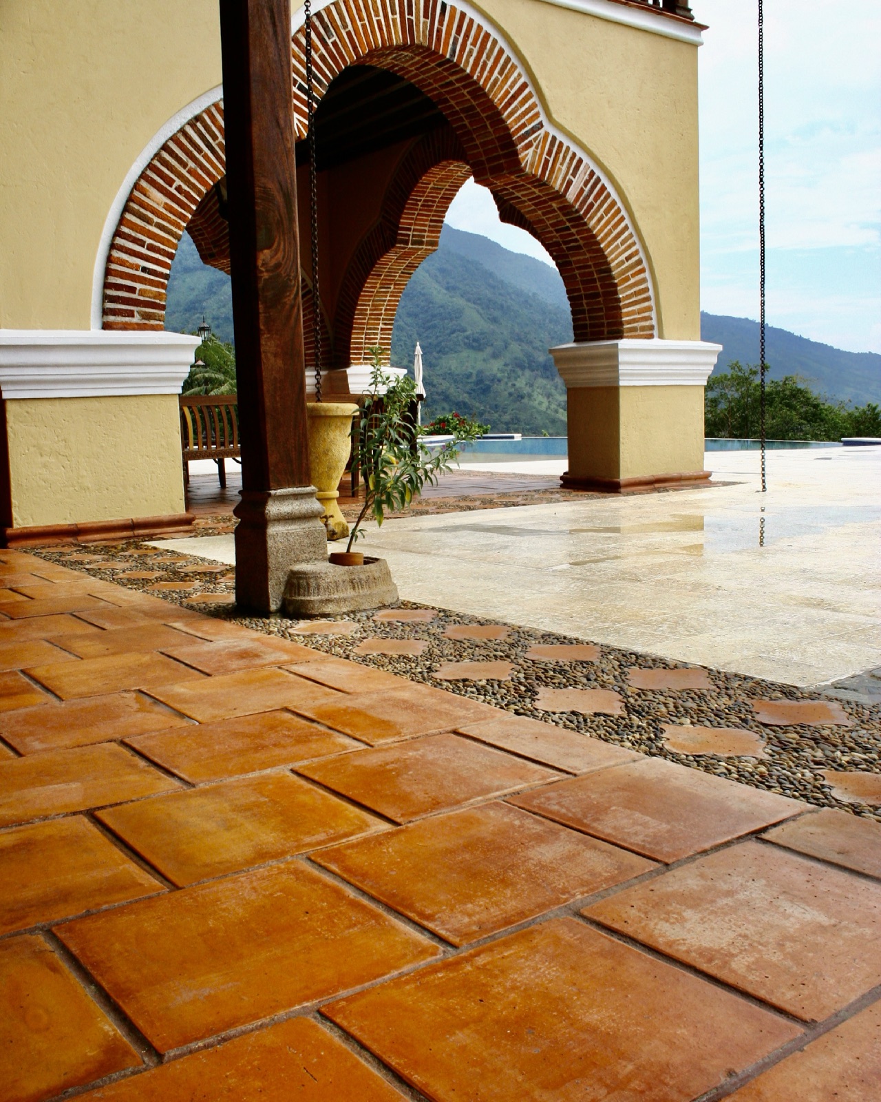 Piso 30×30 — Finca La Bonita